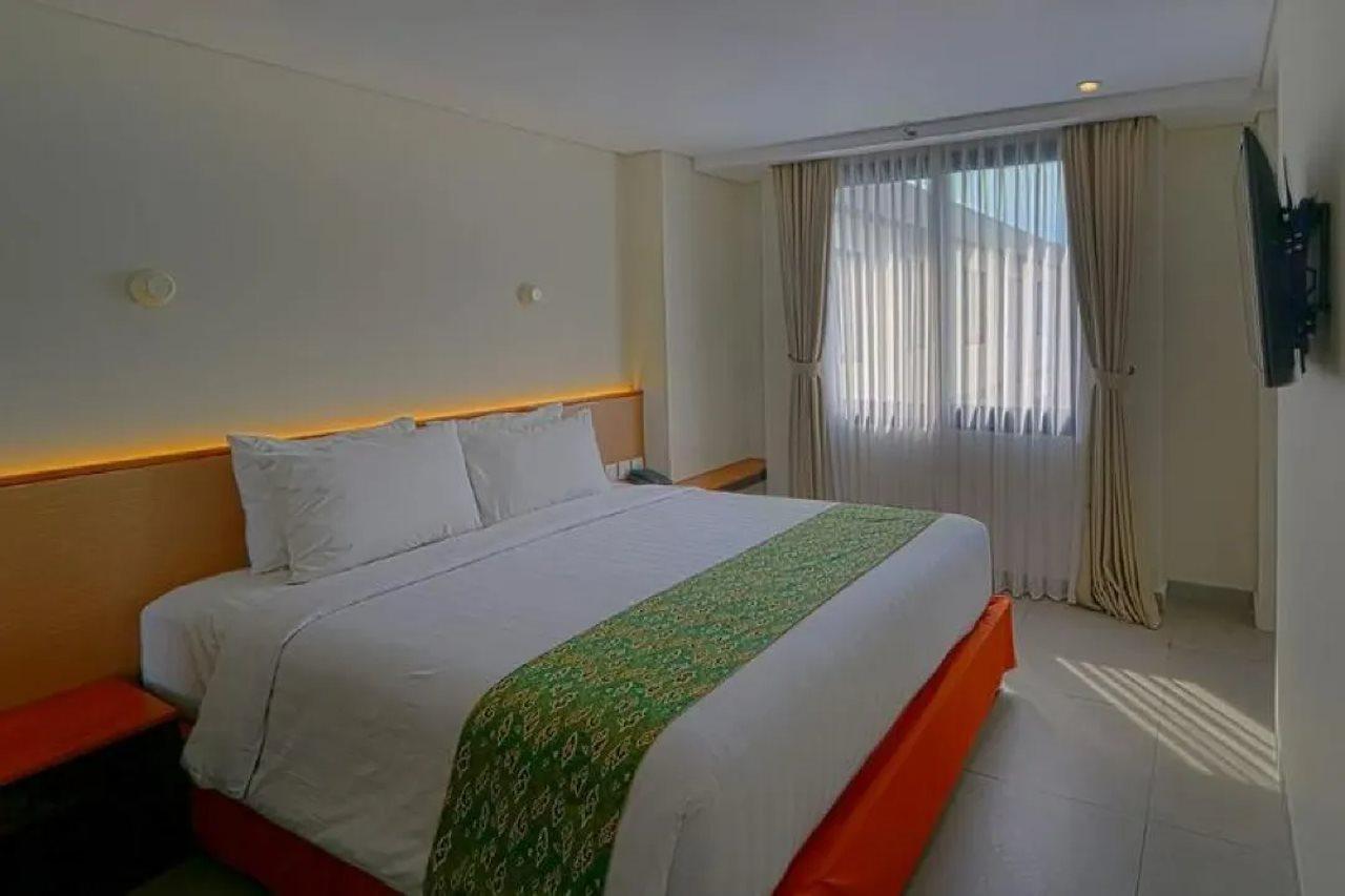Savvoya Hotel Seminyak Экстерьер фото