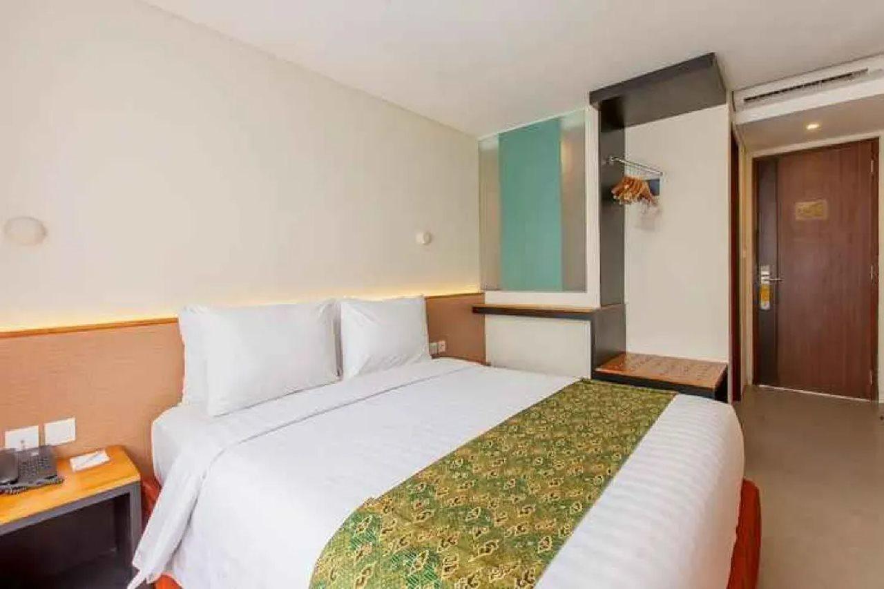 Savvoya Hotel Seminyak Экстерьер фото