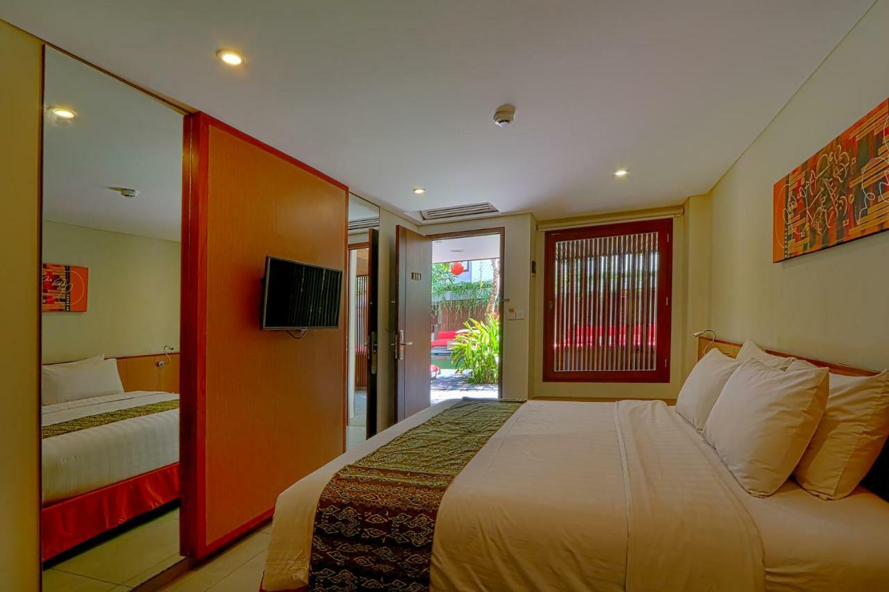 Savvoya Hotel Seminyak Экстерьер фото